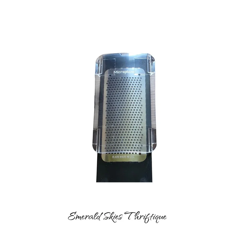 Pampered Chef Microplane Adjustable Grater Fine #1105 with box. Free shipping